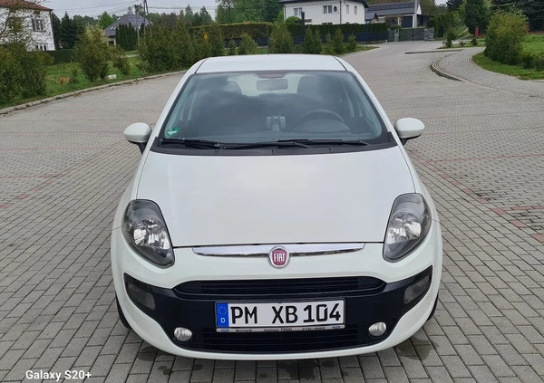 Fiat Punto Evo cena 19900 przebieg: 152000, rok produkcji 2011 z Czerwieńsk małe 56